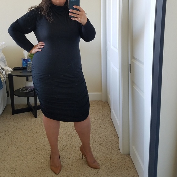 VENUS Dresses & Skirts - NWOT Venus black long sleeve dress